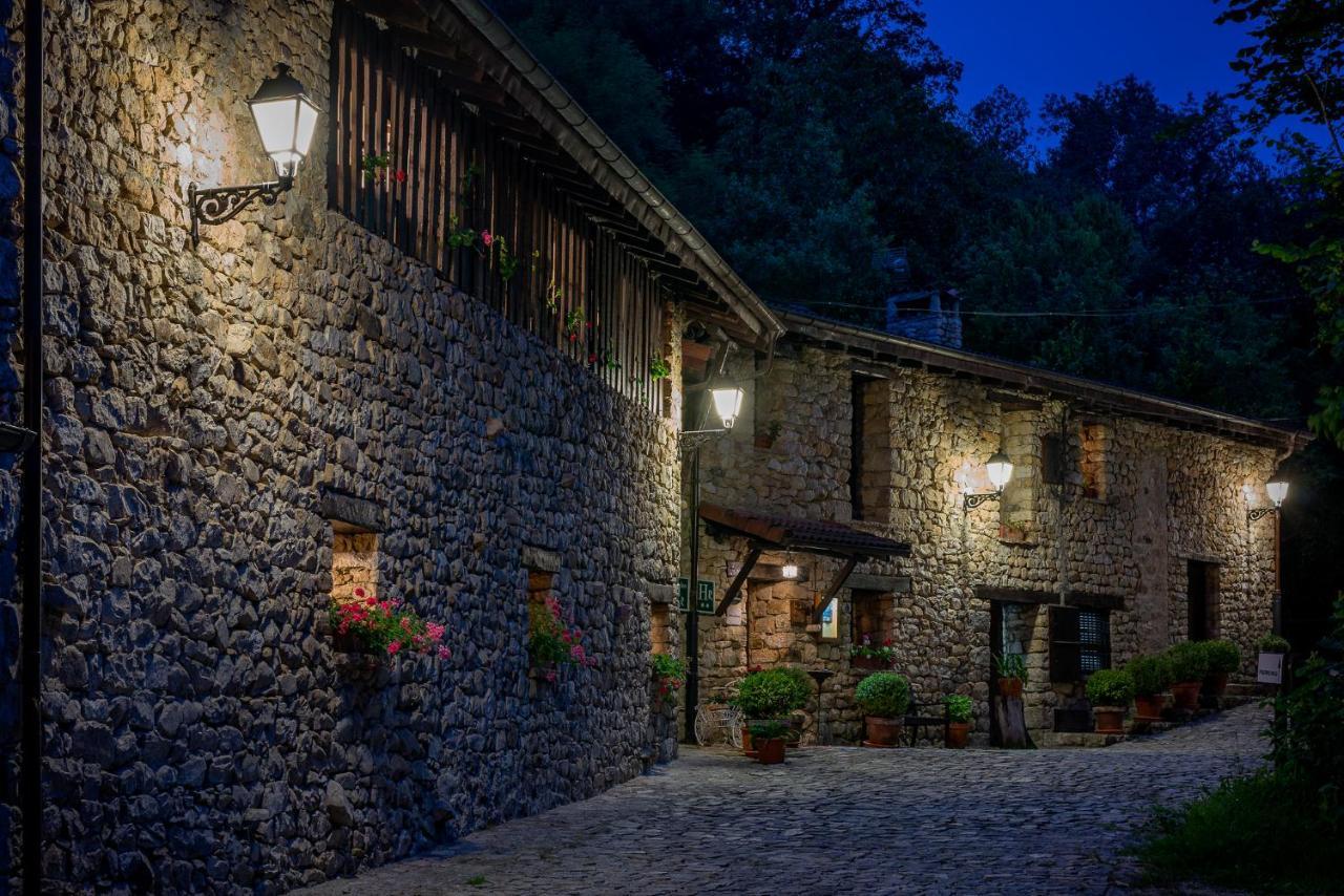 Hotel Rural La Tahona De Besnes Arenas De Cabrales Buitenkant foto